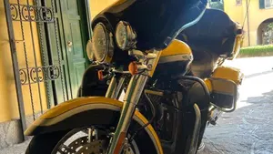 Harley-Davidson 1800 Electra Glide Ultra Classic (2012 - 13) - FLHTCUSE  (8)