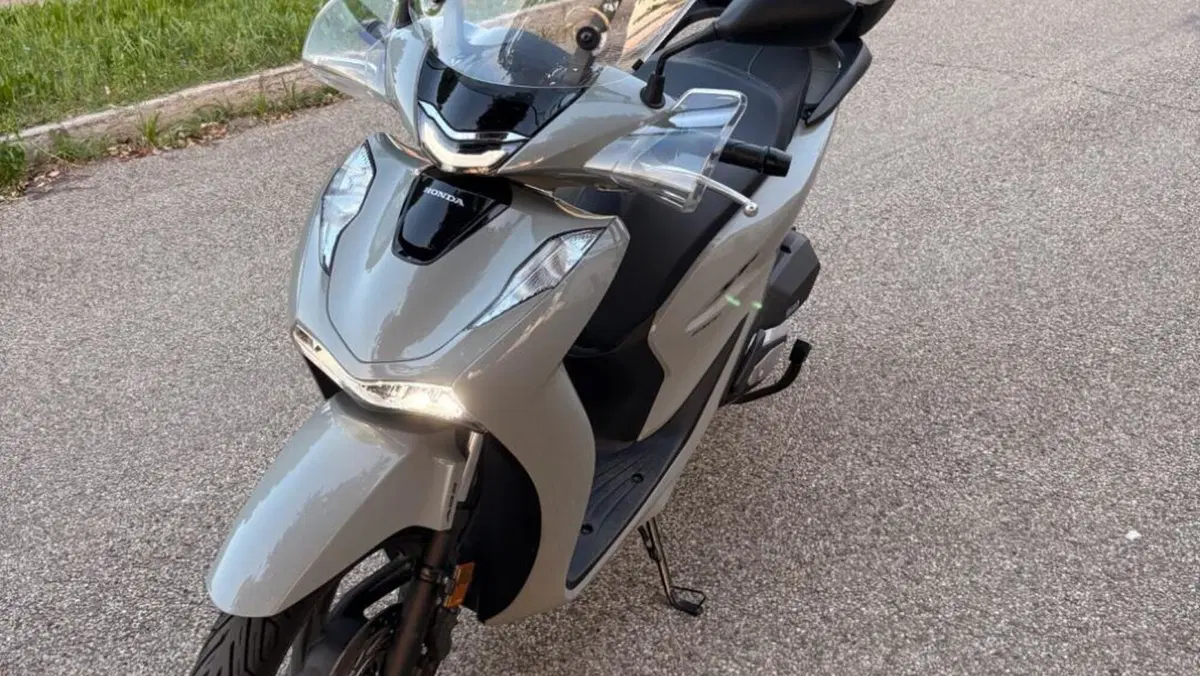 Honda SH 150i (2024 - 25)  (3)