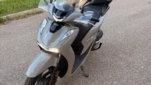 Honda SH 150i (2024 - 25)  (3)