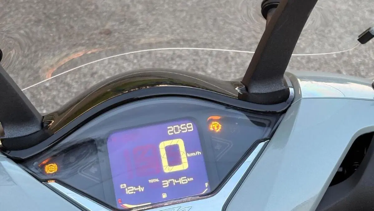 Honda SH 150i (2024 - 25)  (4)
