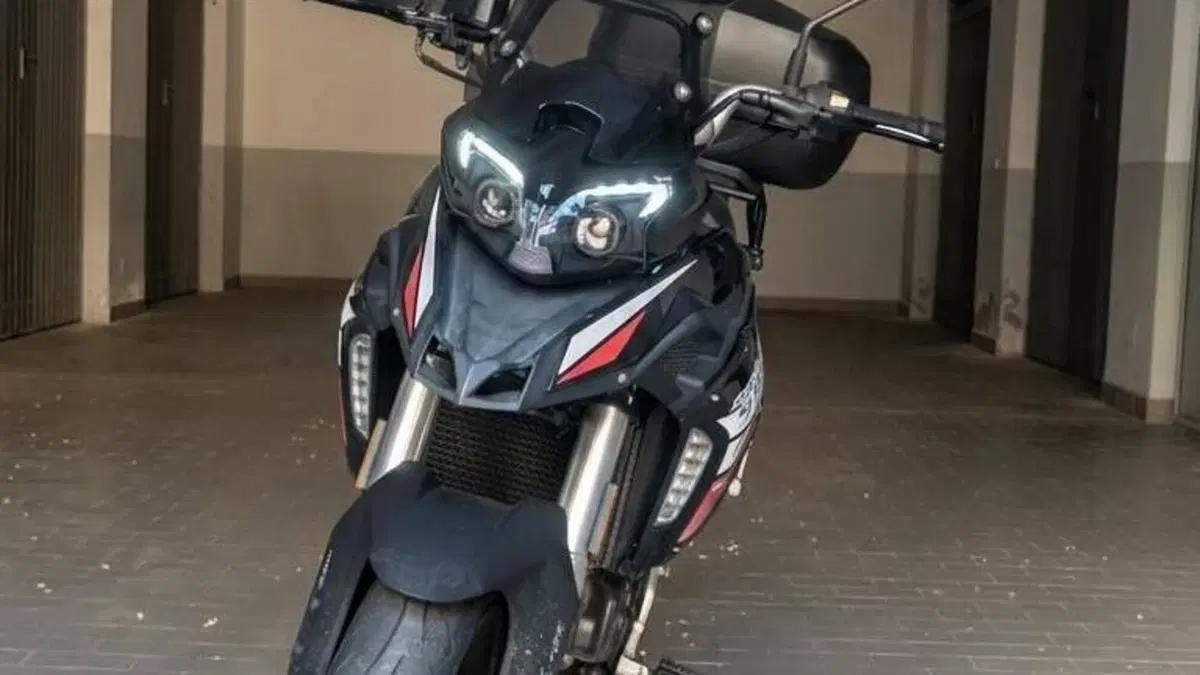 Benelli TRK 251 (2019 - 20)  (6)