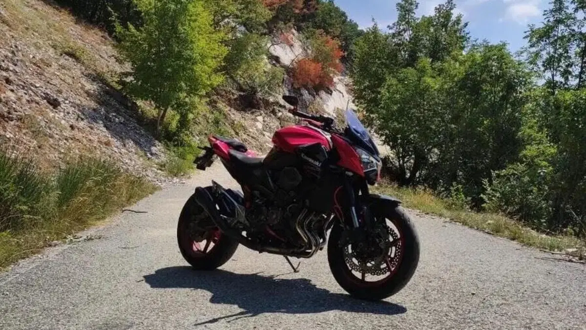 Kawasaki Z 800 e ABS (2012 - 16) 