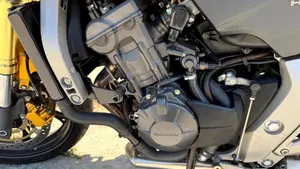 Honda CBR 600 F (2001 - 06)  (6)