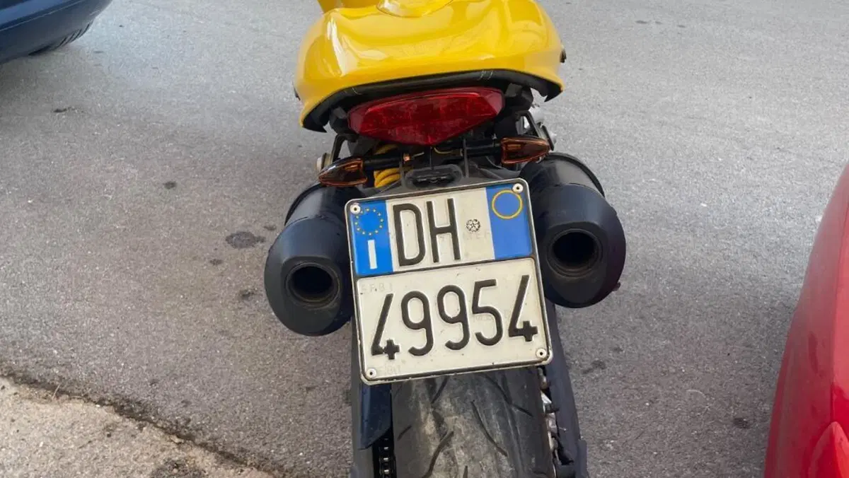 Ducati Monster 696 (2008 - 13)  (2)