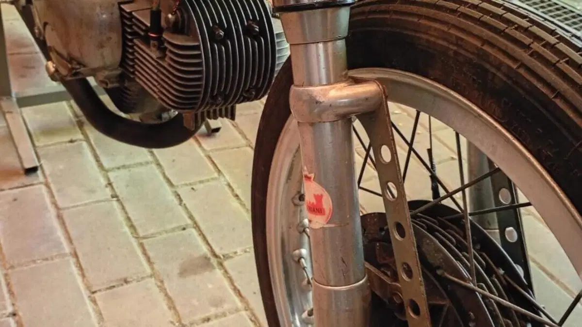 Motobi   (5)