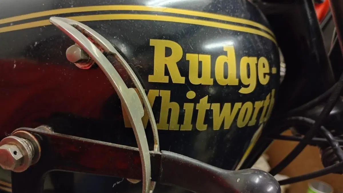 Rudge   (9)