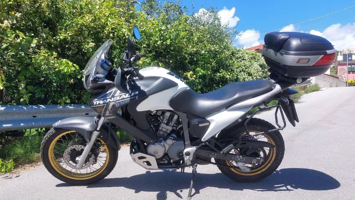 Honda Transalp XL 700 V (2007 - 2013)  (4)