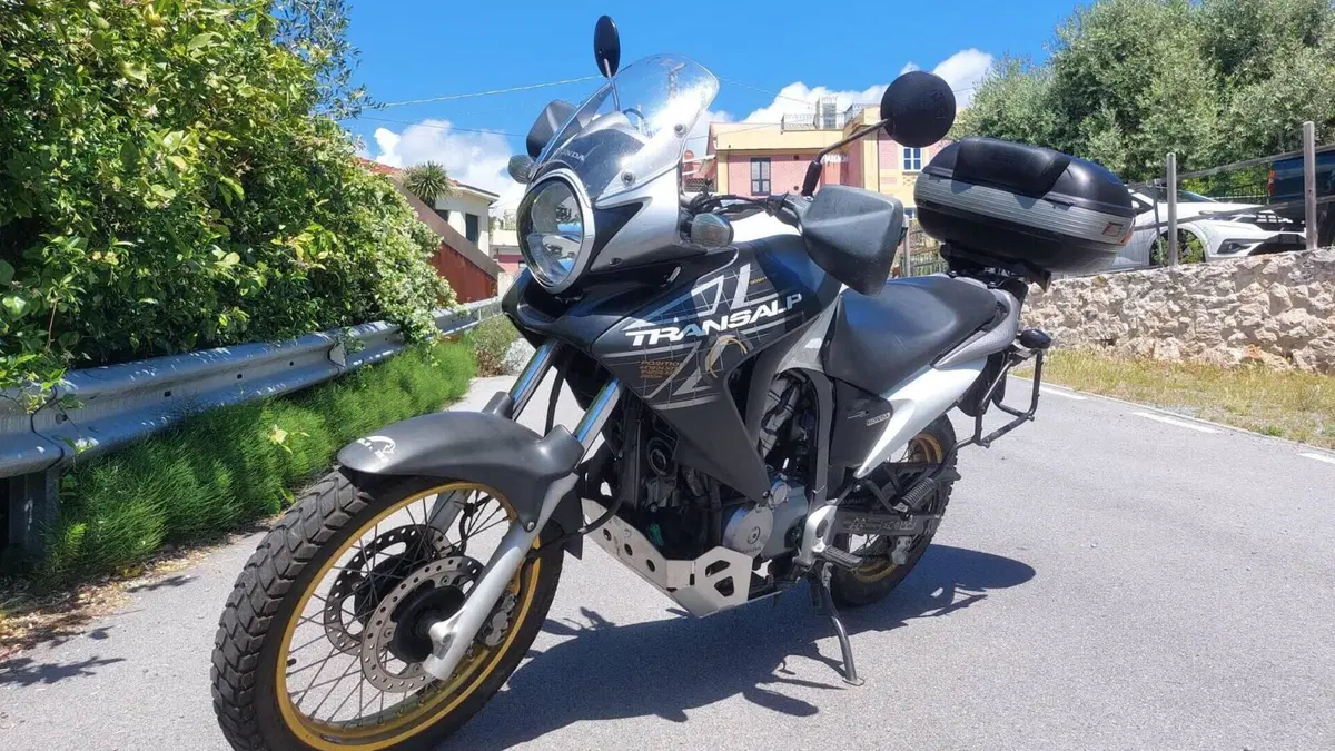 Honda Transalp XL 700 V (2007 - 2013)  (5)