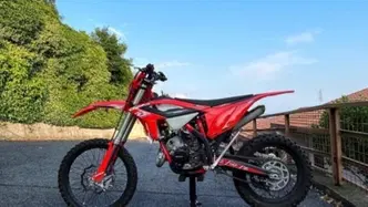 Betamotor RR 125 2T Enduro (2023) usata
