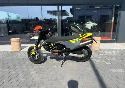 Husqvarna 701 Supermoto (2023 - 25) - Annuncio 10027687