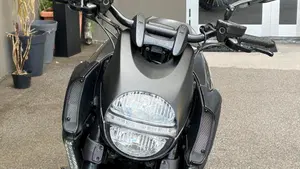 Ducati Diavel 1200 Carbon (2010 - 13)  (3)
