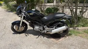 Ducati Monster 620 Dark (2003 - 06) 