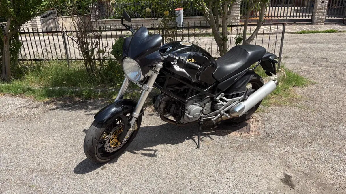 Ducati Monster 620 Dark (2003 - 06)  (2)