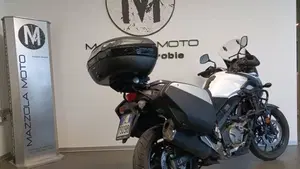 Suzuki V-Strom 650 (2021 - 25)  (2)