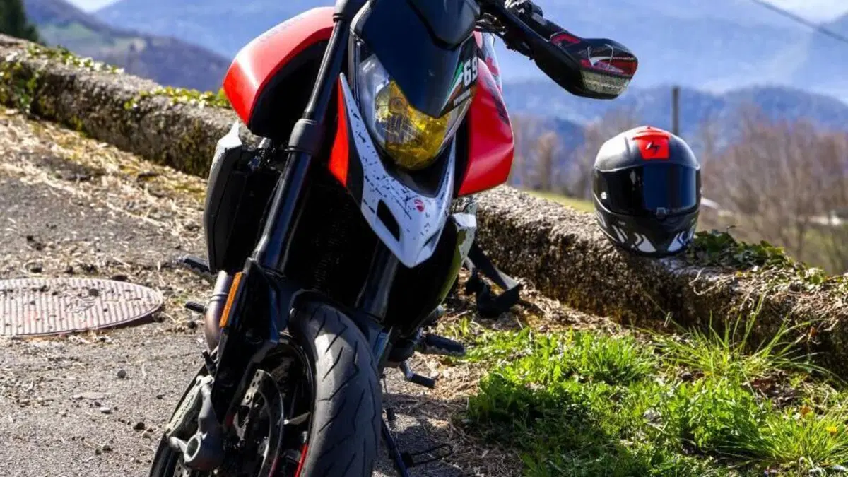 Ducati Hypermotard 950 RVE (2022 - 25)  (3)