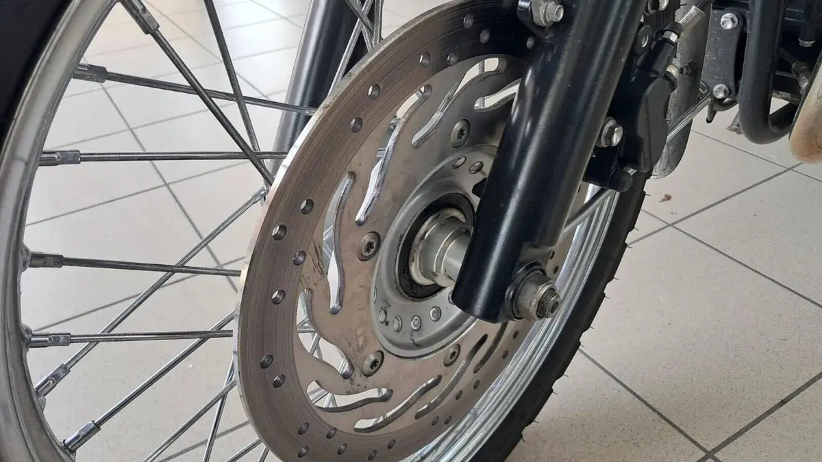 Triumph Bonneville T100 (2008 - 16)  (8)
