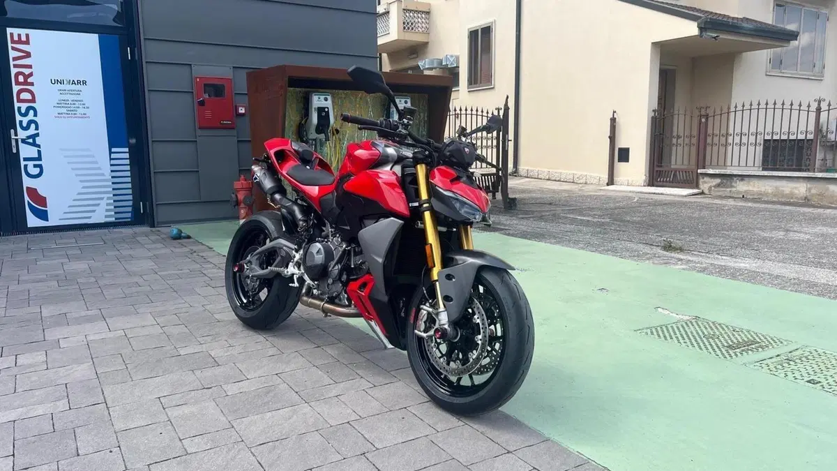 Ducati Streetfighter V2 (2025 - 26)  (2)
