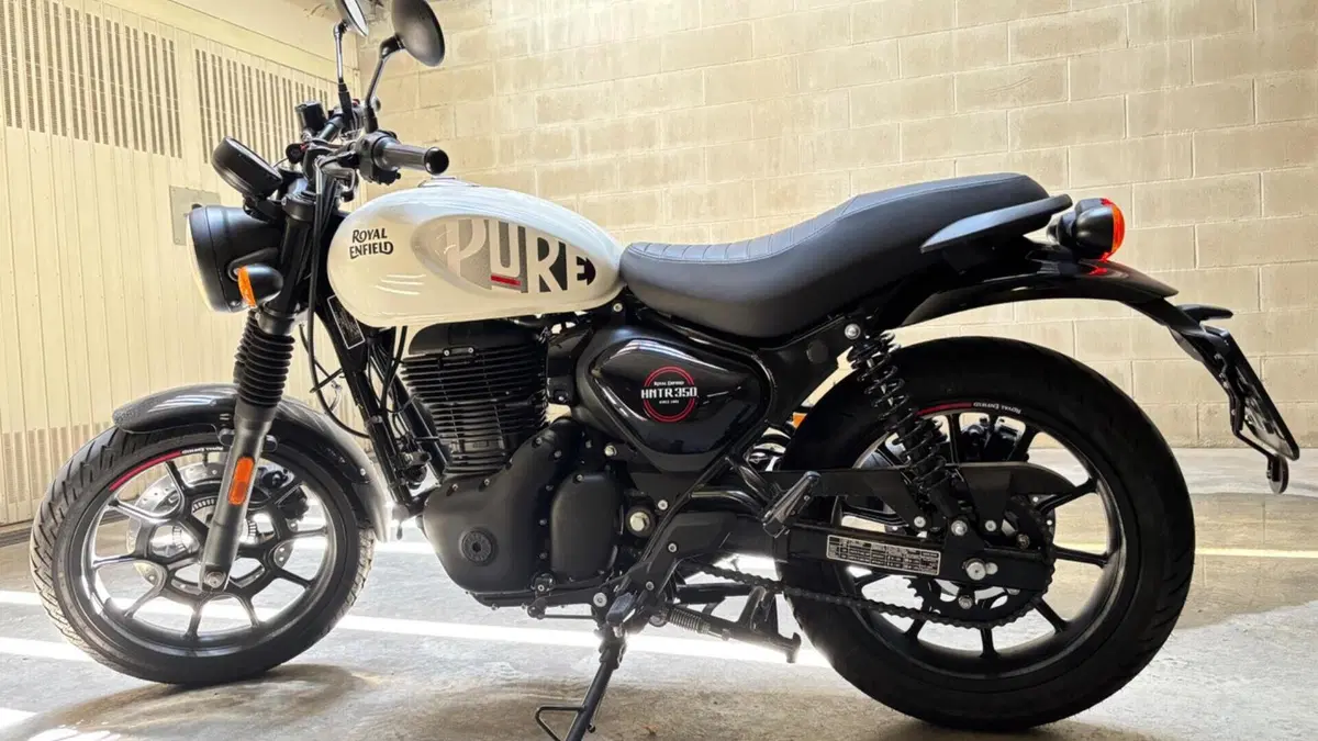 Royal Enfield HNTR 350 (2022 - 26)  (2)