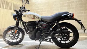 Royal Enfield HNTR 350 (2022 - 26)  (2)