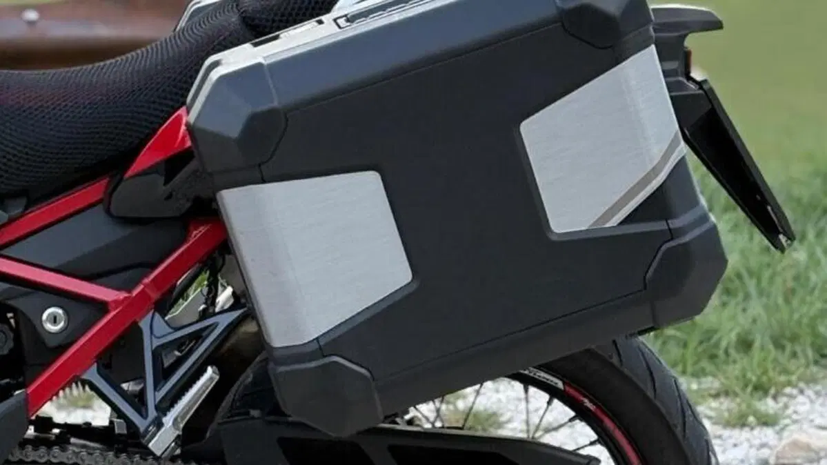 Honda Africa Twin CRF 1100L Urban (2020 - 21)  (2)