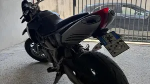 Aprilia Dorsoduro 750 (2009 - 14)  (3)