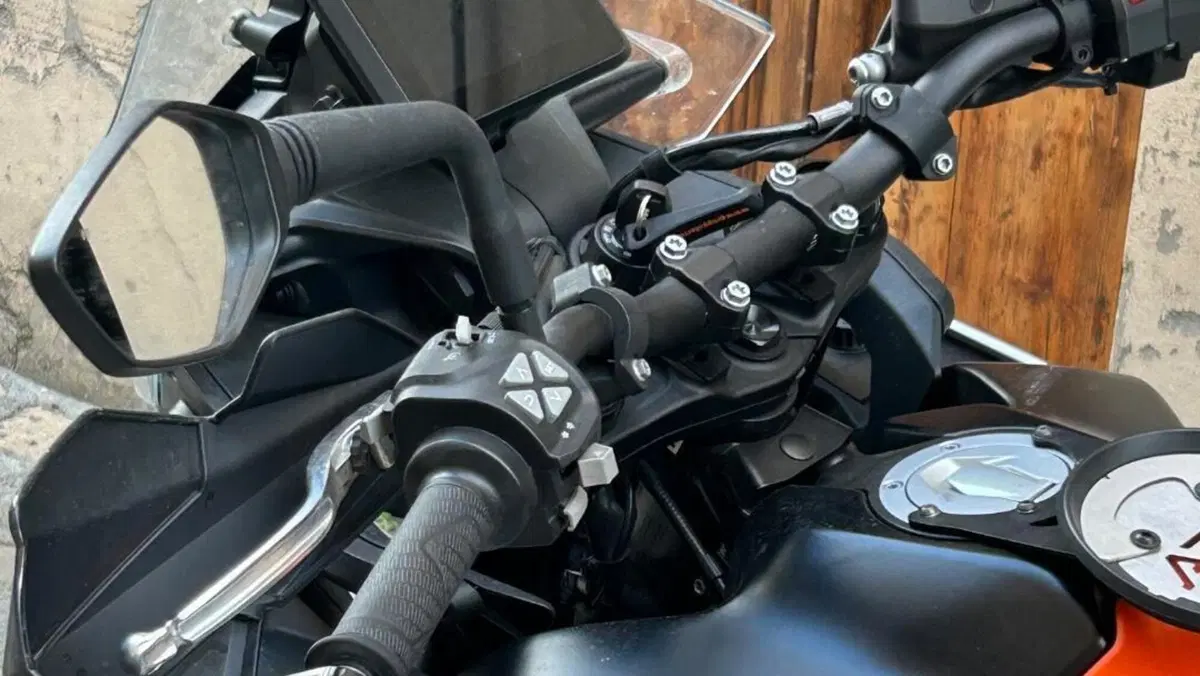 KTM 790 Adventure (2023 - 24)  (2)