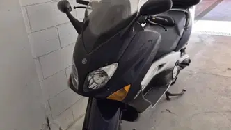 Yamaha T-Max 500 (2001 - 03) usata