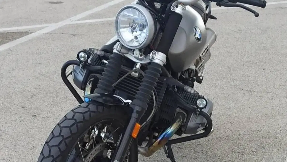 Bmw R nineT 1200 Scrambler (2016 - 20)  (2)