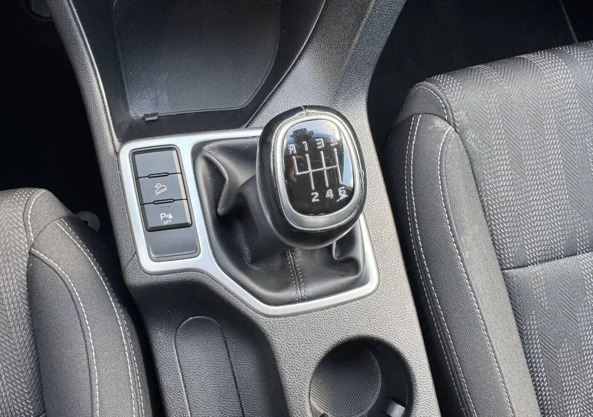 Kia Sportage 1.6 GDI 2WD Business Class (15)