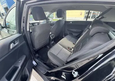Kia Sportage 1.6 GDI 2WD Business Class (10)