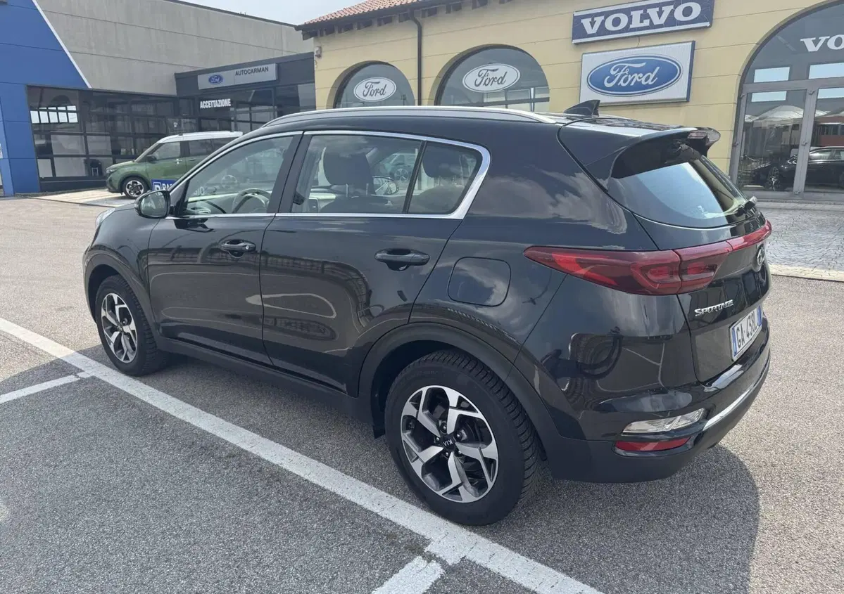 Kia Sportage 1.6 GDI 2WD Business Class (4)