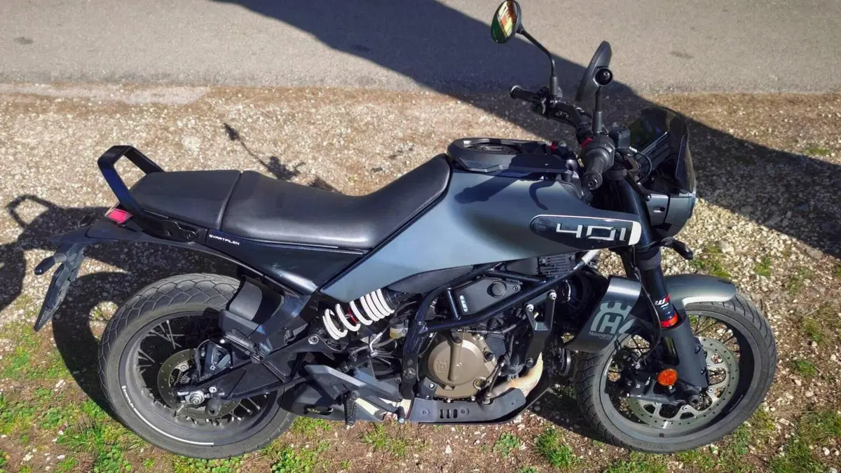 Husqvarna Svartpilen 401 (2024 - 26)  (3)