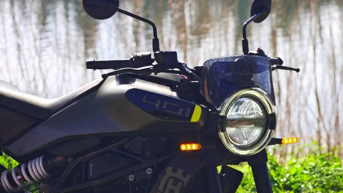 Husqvarna Svartpilen 401 (2024 - 26)  (6)