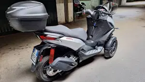 Piaggio MP3 300 ABS Hpe (2021 - 24) 