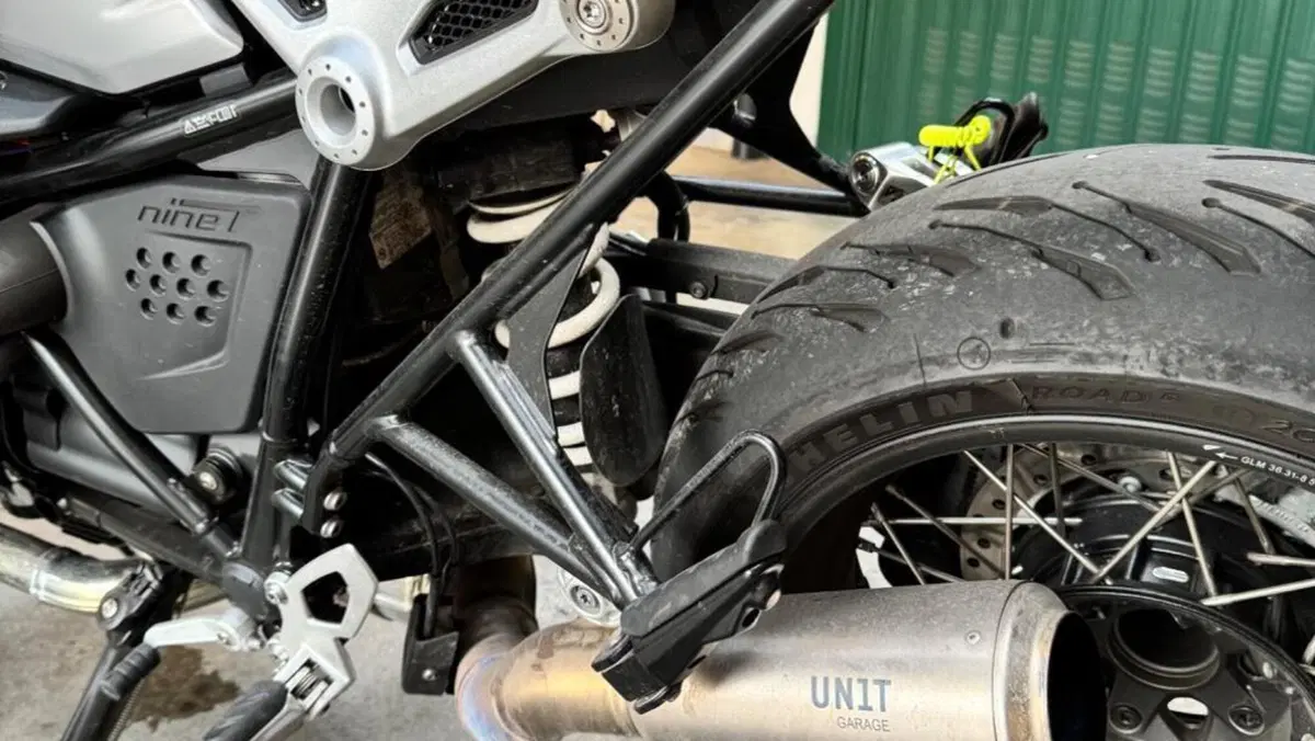 Bmw R nineT (2021 - 24)  (4)
