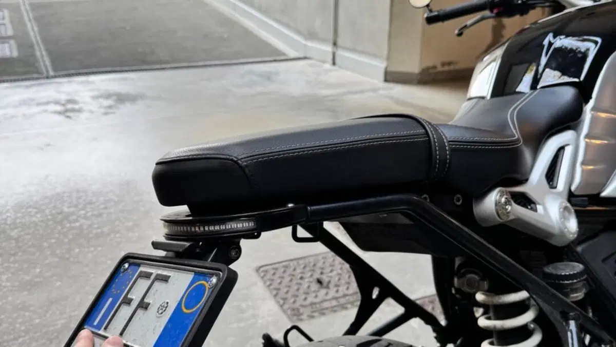 Bmw R nineT (2021 - 24)  (6)