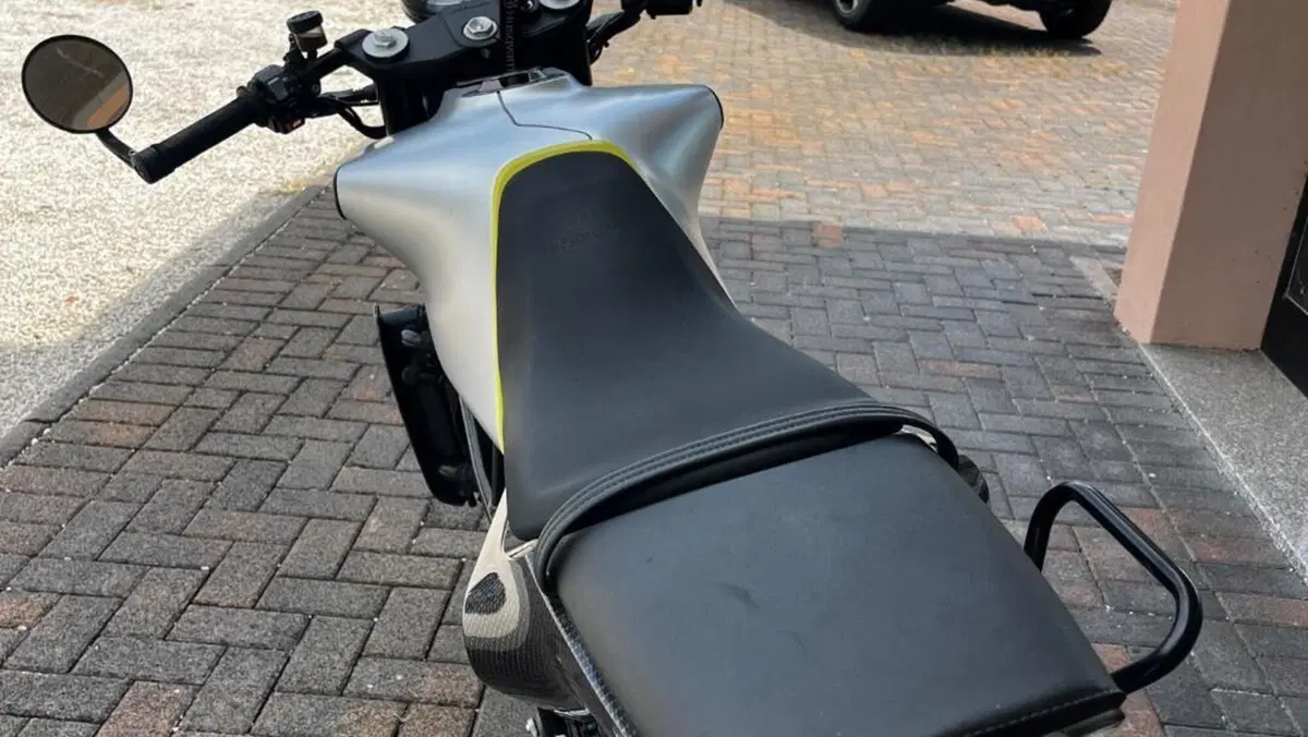 Husqvarna Vitpilen 701 (2018 - 19)  (10)