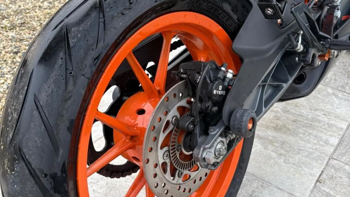 KTM RC 125 ABS (2015 - 16)  (7)