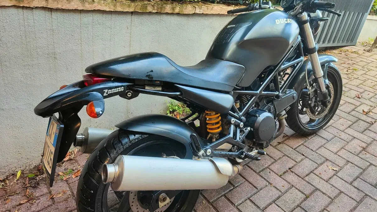 Ducati Monster 695 (2006 - 08)  (2)