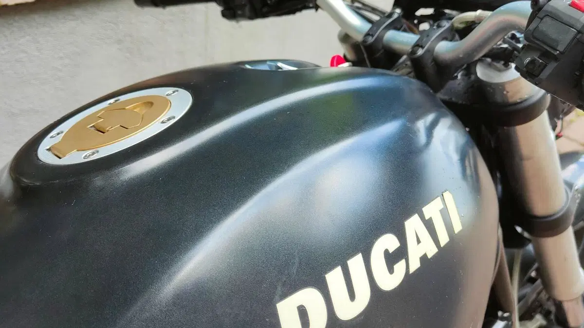 Ducati Monster 695 (2006 - 08)  (10)