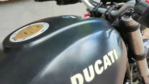 Ducati Monster 695 (2006 - 08)  (10)