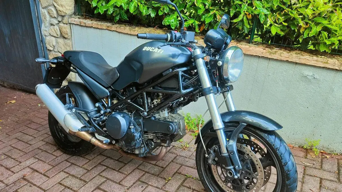 Ducati Monster 695 (2006 - 08)  (11)