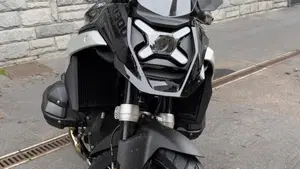 Bmw R 1300 GS Triple Black (2023 - 26)  (2)