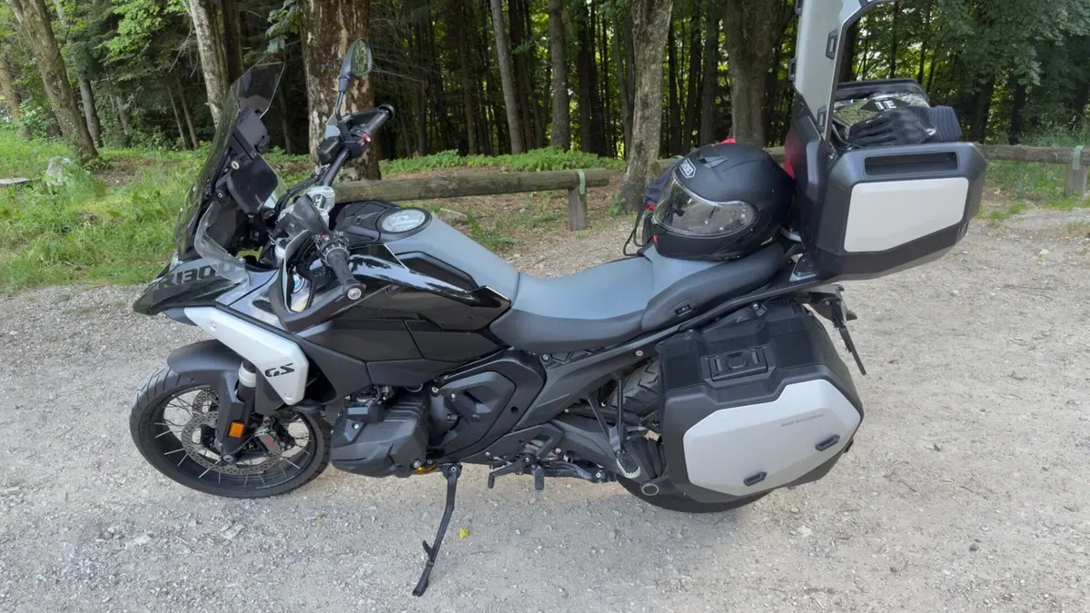 Bmw R 1300 GS Triple Black (2023 - 26)  (4)
