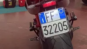 Ducati Hypermotard 950 RVE (2022 - 25)  (4)