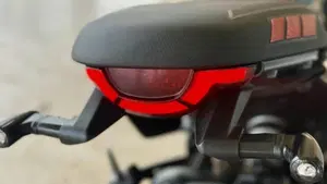 Ducati Scrambler 800 Full Throttle (2023 - 24)  (3)