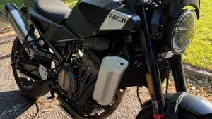 Husqvarna Svartpilen 801 (2024 - 26)  (2)