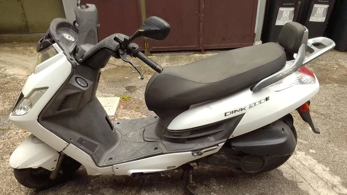 Kymco Dink 200i DD (2007 - 17)  (2)