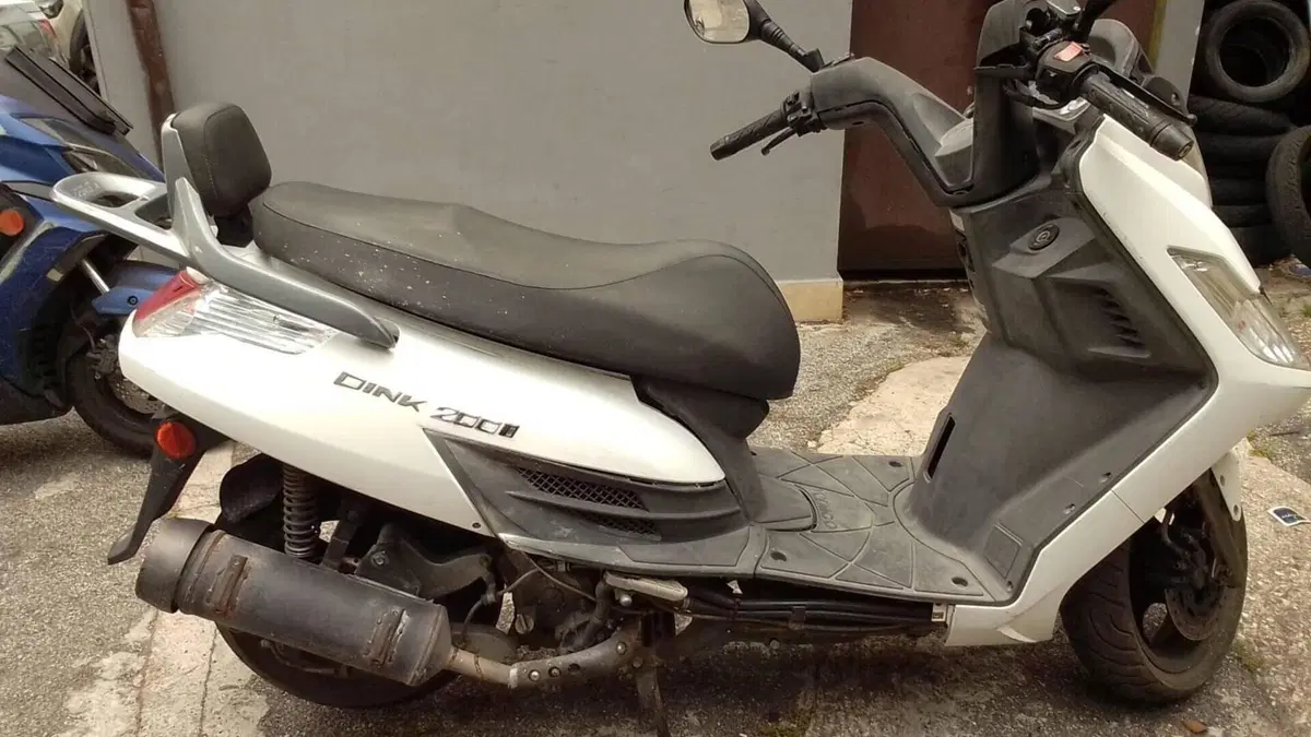Kymco Dink 200i DD (2007 - 17)  (3)