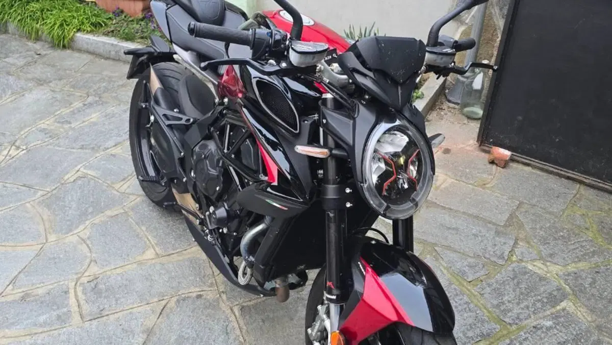 MV Agusta Brutale 800 RR (2021 - 25) 